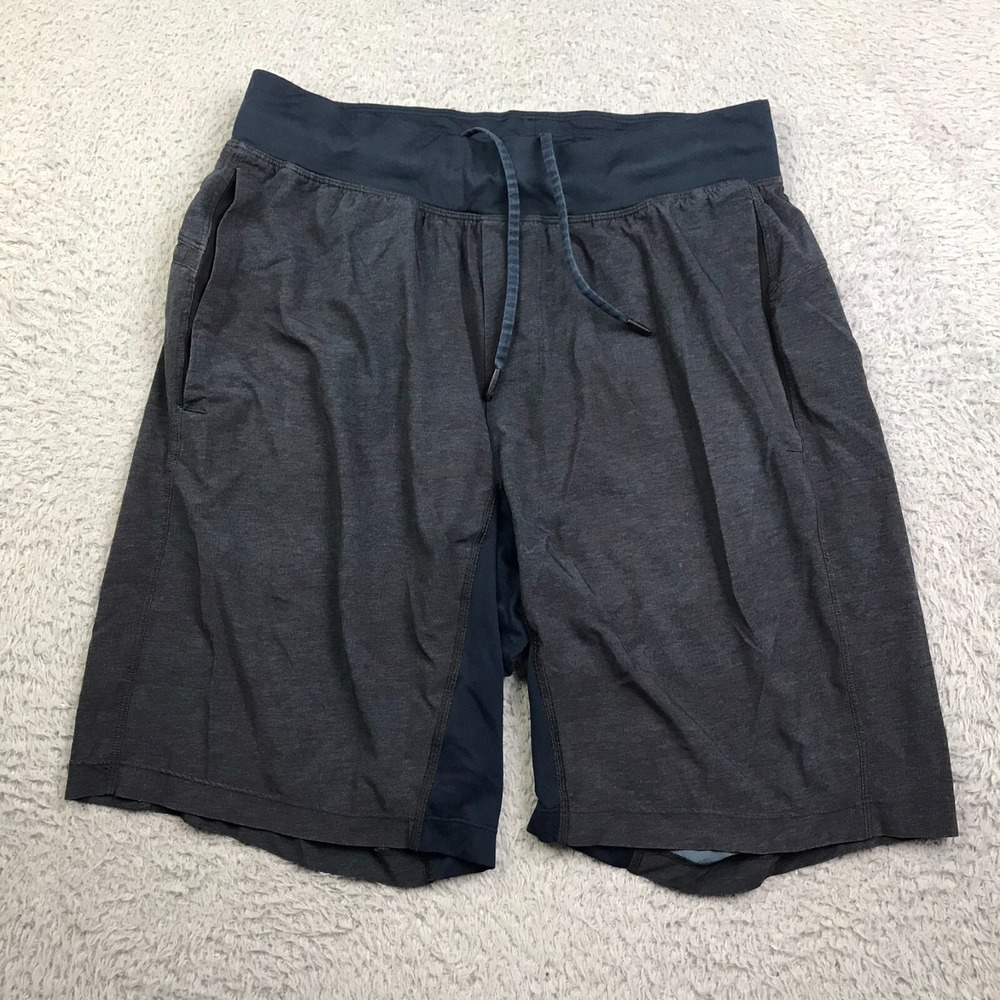Lululemon T.H.E. Shorts Mens M Dark Gray Drawstring Performance Run Gym‎ Train
